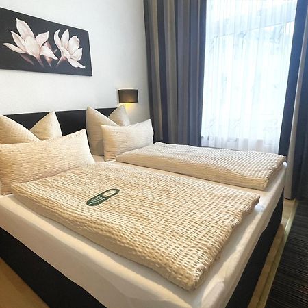 Hotel Antoni โบคุห์ม ภายนอก รูปภาพ
